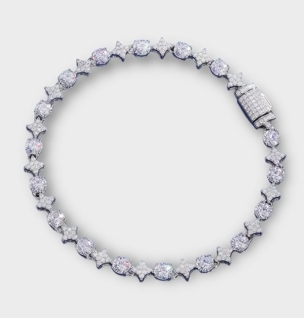 Moissanite star bracelet